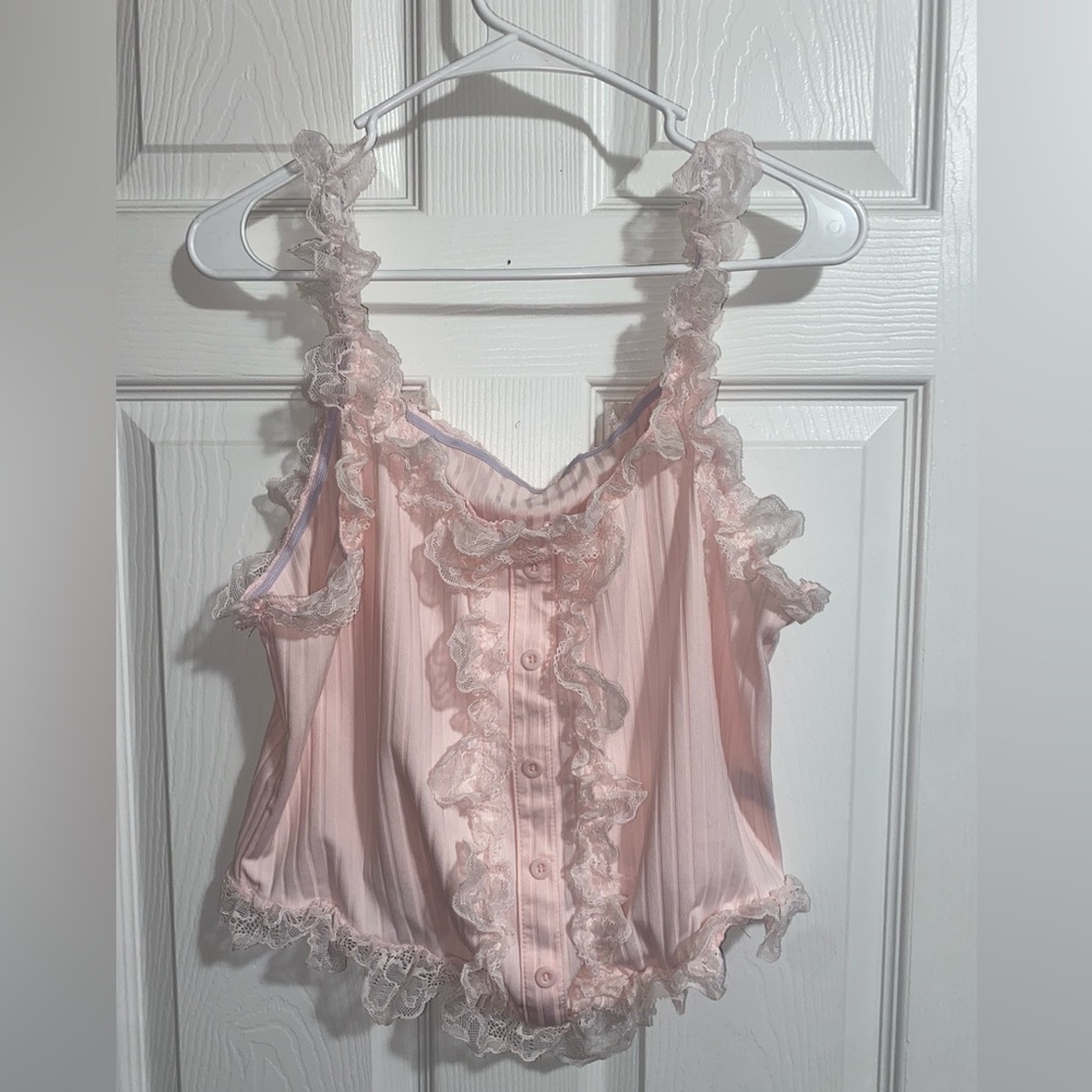 Pink Lace Ruffled Tank Top - Picture 2 of 4